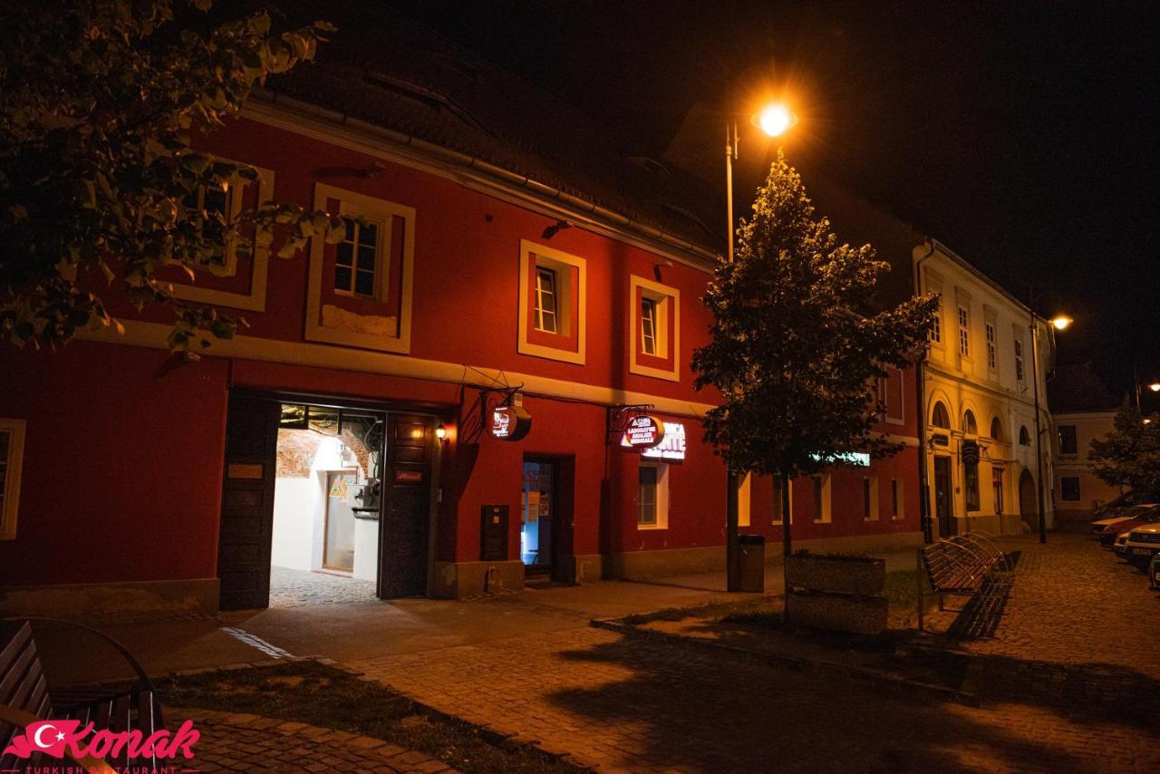 Konak Сибиу Экстерьер фото